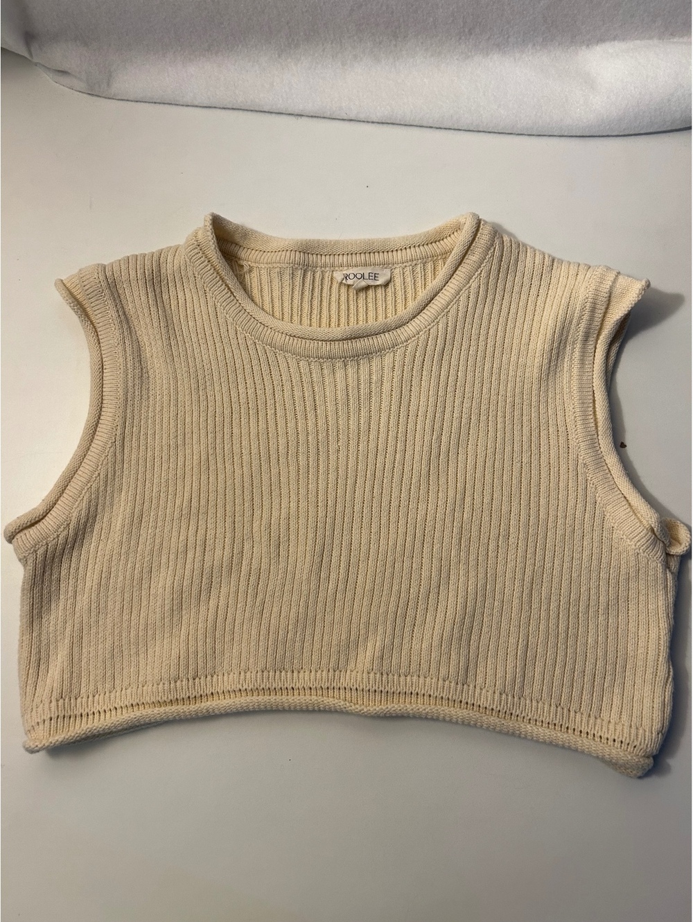 Roolee Cropped Sweater Sleeveless